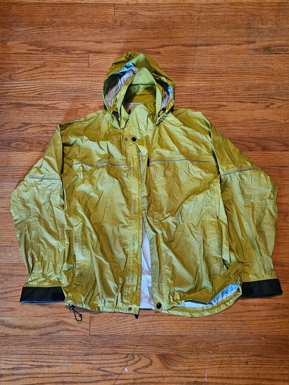 Duluth ALASKAN HARDGEAR Men's Lightweight Hooded Rain Jacket